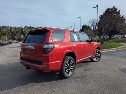 Used 2022 Toyota 4Runner Limited image 5
