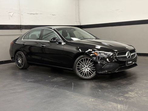 Used 2025 Mercedes-Benz C 300 Sedan image 2