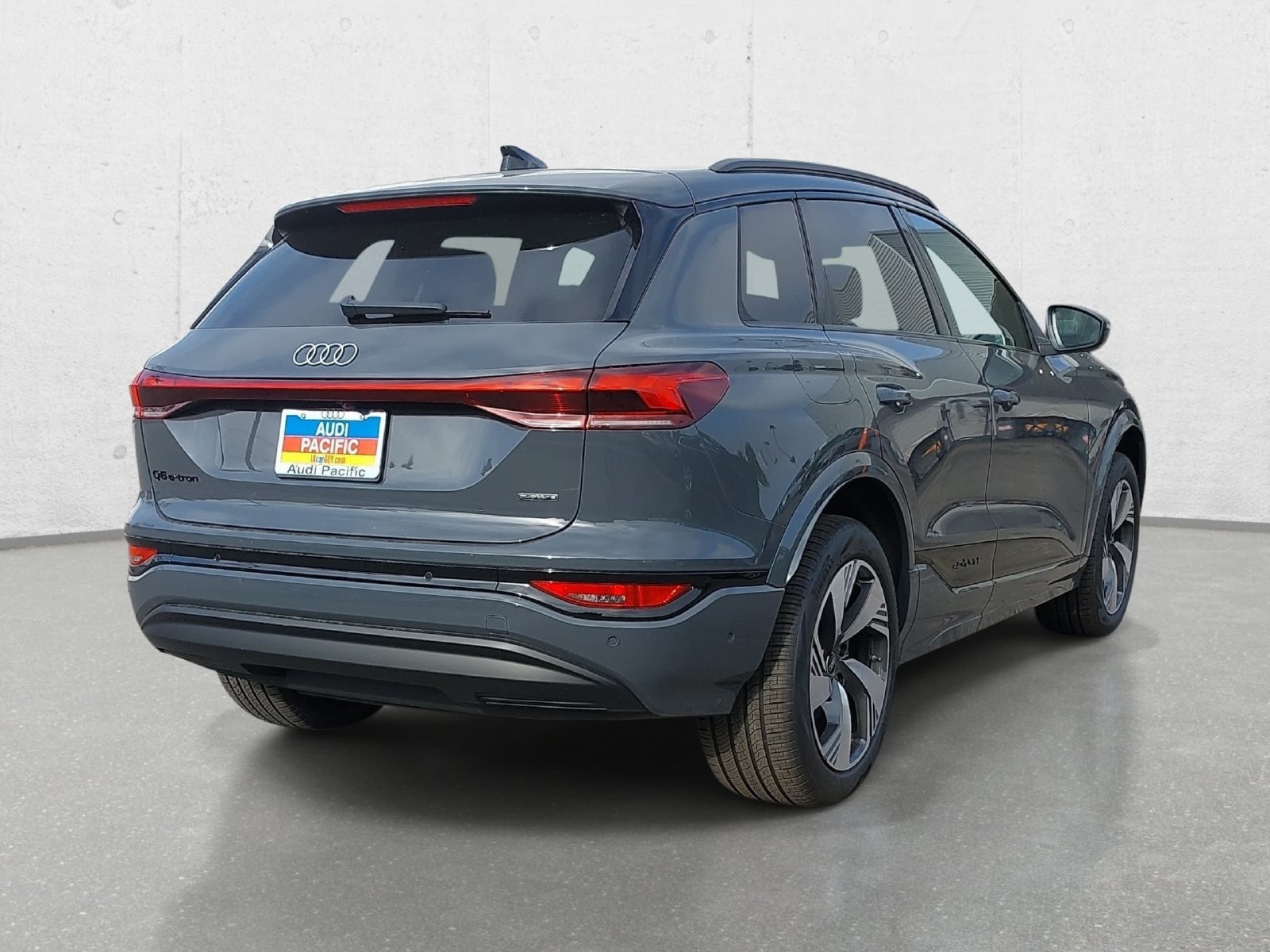 New 2027 Audi Q6 e-tron Premium AWD/4WD image 5
