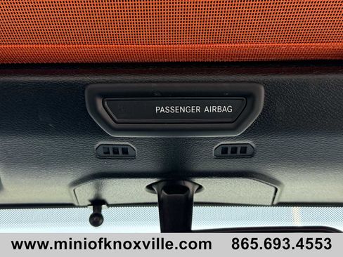 Used 2020 Jeep Wrangler Sport image 17