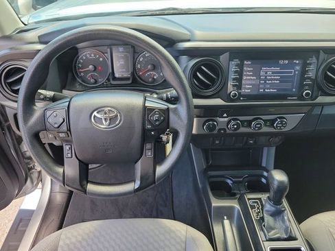 Used 2022 Toyota Tacoma SR w/ SR Convenience Package AWD/4WD image 12