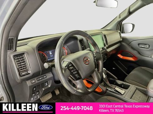 Used 2024 Nissan Frontier PRO-4X w/ Pro Convenience Package AWD/4WD image 11