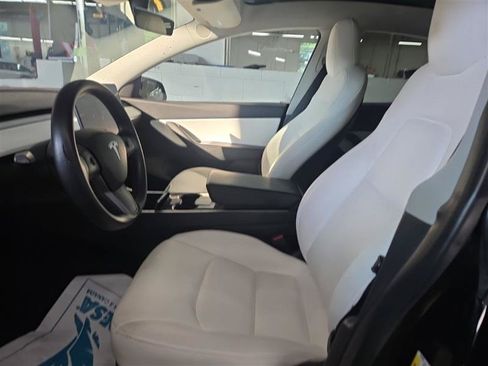 Used 2020 Tesla Model Y Long Range AWD/4WD image 6