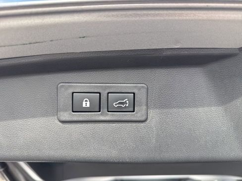 Used 2025 Subaru Outback Wilderness image 27