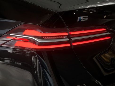 New 2026 BMW i5 eDrive40 w/ M Sport Package image 35