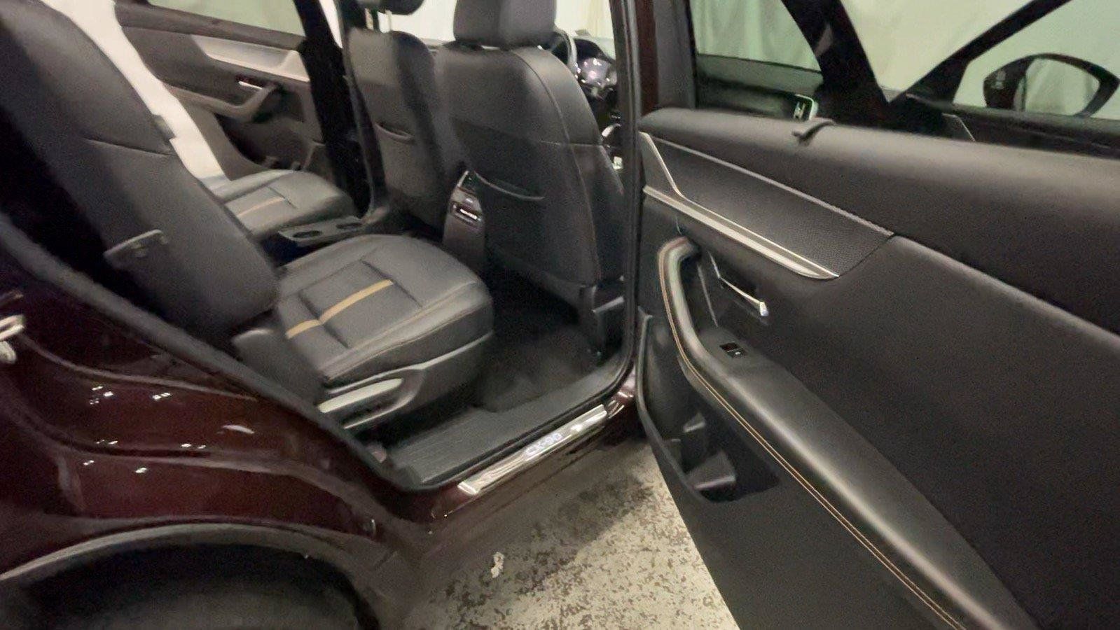Used 2025 MAZDA CX-90 Plug-In Hybrid w/ Premium Plus AWD/4WD image 21
