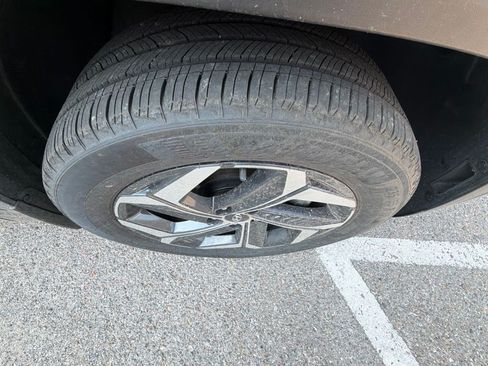 Used 2024 Hyundai Tucson SEL AWD/4WD image 4