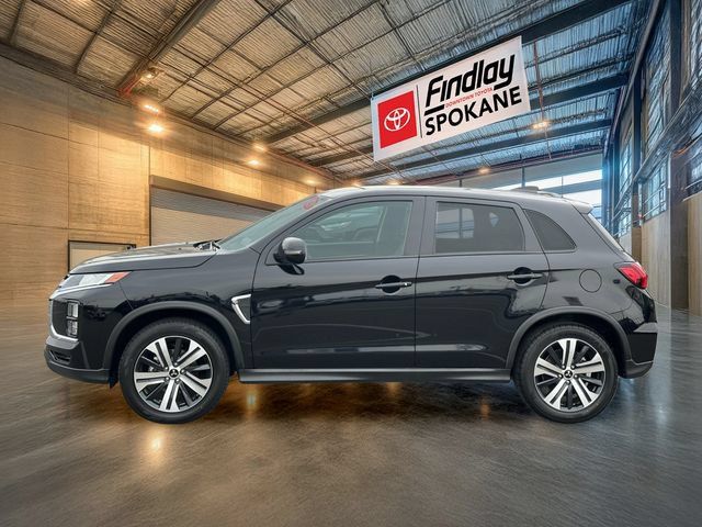 Used 2025 Mitsubishi Outlander Sport AWD image 3