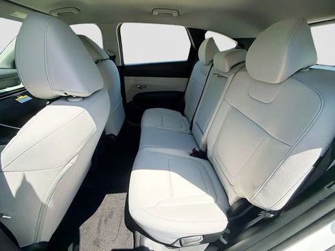 New 2026 Hyundai Tucson SE FWD image 23