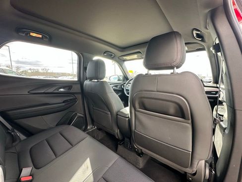 Used 2022 Chevrolet TrailBlazer RS w/ Sun and Liftgate Package image 24