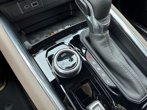 New 2026 GMC Canyon Denali AWD/4WD image 25