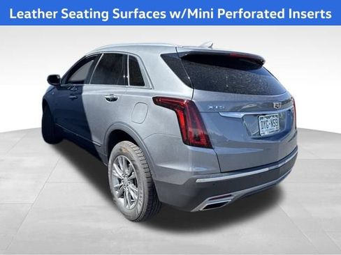 Used 2020 Cadillac XT5 Premium Luxury FWD image 6