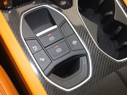 Used 2021 Lamborghini Urus image 46