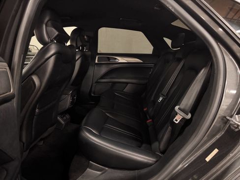 Used 2017 Lincoln MKZ Premiere image 12