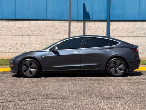 Used 2019 Tesla Model 3 Performance AWD/4WD image 8