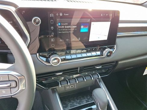 New 2026 GMC Canyon Elevation w/ Convenience Package image 12