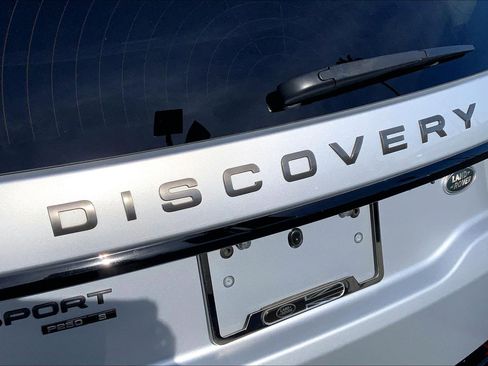 Used 2020 Land Rover Discovery Sport S R-Dynamic image 31