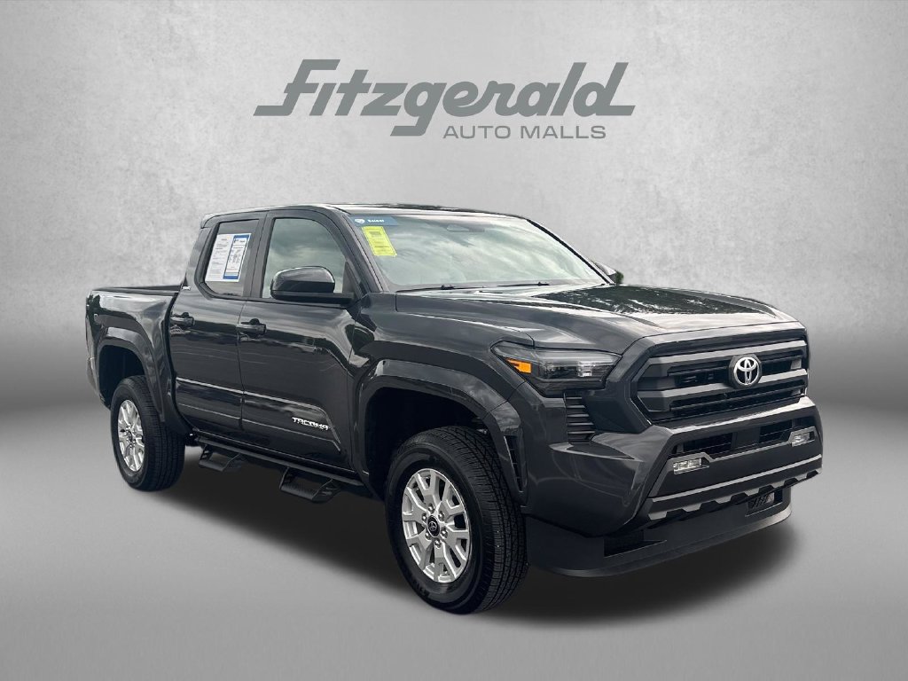 Used 2025 Toyota Tacoma SR5 AWD/4WD 360° Tour