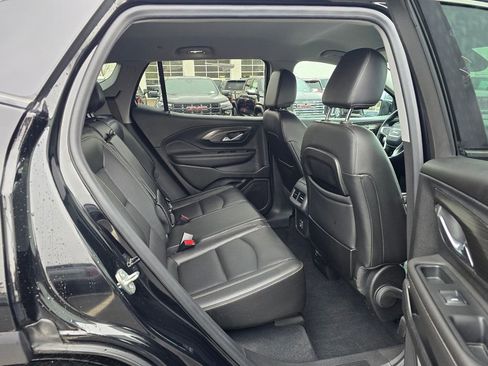 Certified 2022 GMC Terrain SLT w/ LPO, Floor Liner Package image 34