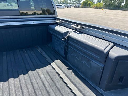 Used 2019 Nissan Titan PRO-4X w/ Pro-4x Utility Package image 8