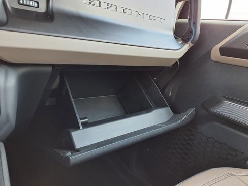 Used 2022 Ford Bronco Wildtrak AWD/4WD image 30