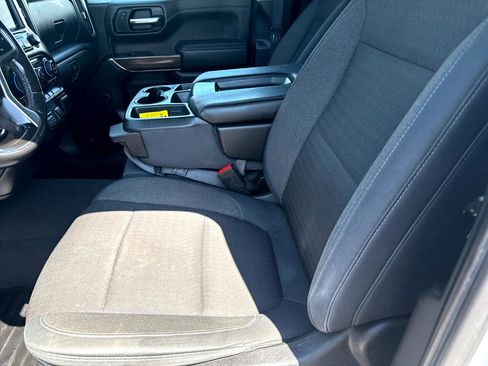 Used 2019 Chevrolet Silverado 1500 LT w/ All-Star Edition image 11