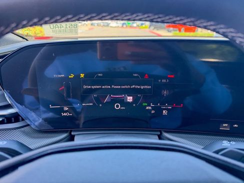 New 2025 Audi SQ5 Prestige image 16