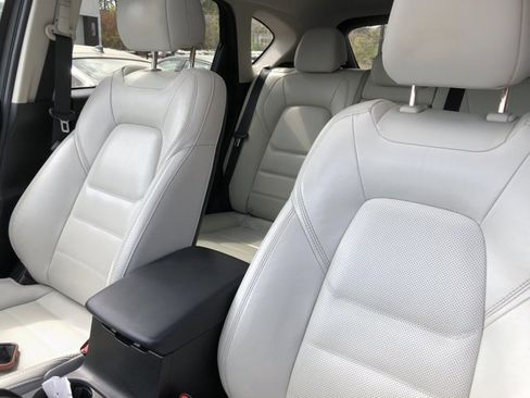 Used 2021 MAZDA CX-5 Touring w/ Touring Preferred SV Package image 9