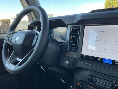 New 2025 Ford Bronco 4-Door image 53