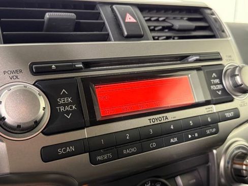 Used 2013 Toyota 4Runner SR5 RWD image 23