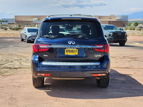 Used 2021 INFINITI QX80 Premium Select w/ All-Season Package AWD/4WD image 4