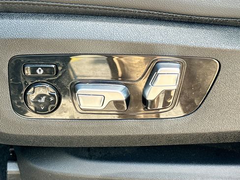Used 2020 BMW X5 xDrive40i AWD/4WD image 25