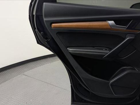 Used 2021 Audi Q5 2.0T Premium Plus image 14