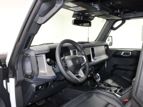 New 2026 Ford Bronco Outer Banks AWD/4WD image 23