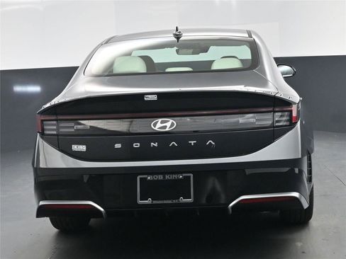 New 2026 Hyundai Sonata SEL image 22