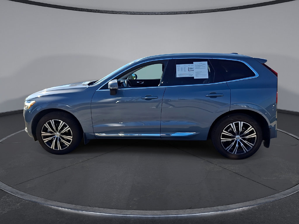 Used 2022 Volvo XC60 B5 Inscription w/ Advanced Package FWD image 2