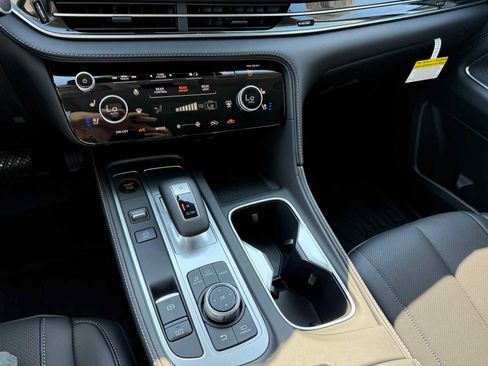 New 2026 INFINITI QX60 Luxe image 20