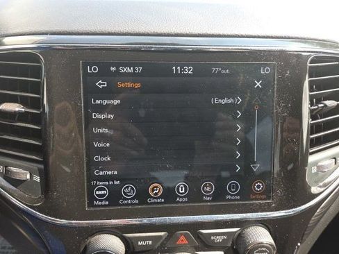 Used 2022 Jeep Grand Cherokee Laredo w/ All-Weather Capability Group AWD/4WD image 26