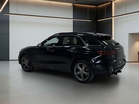 Used 2024 Genesis GV70 3.5T Sport w/ Sport Advanced Package AWD/4WD image 3