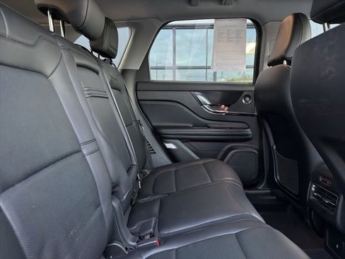 Used 2021 Lincoln Corsair Reserve w/ Equipment Group 201A image 15