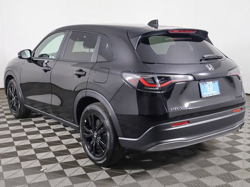 Certified 2026 Honda HR-V Sport image 7