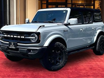 Used 2023 Ford Bronco Outer Banks