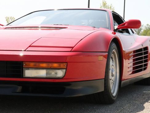Used 1987 Ferrari Testarossa image 9