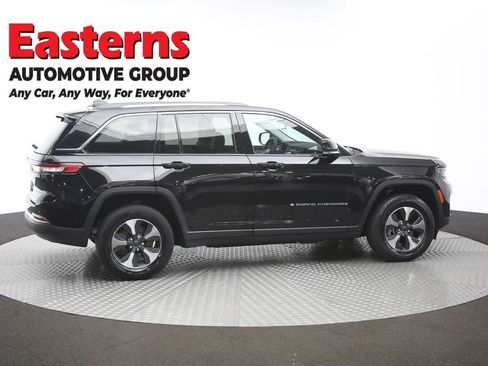 Used 2023 Jeep Grand Cherokee 4WD 4xe w/ Luxury Tech Group II image 47