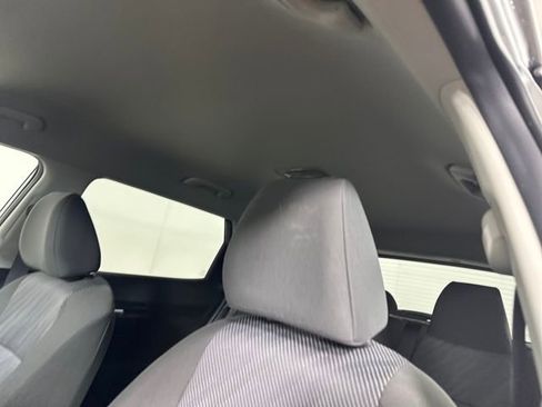 Used 2023 Kia Seltos LX image 12