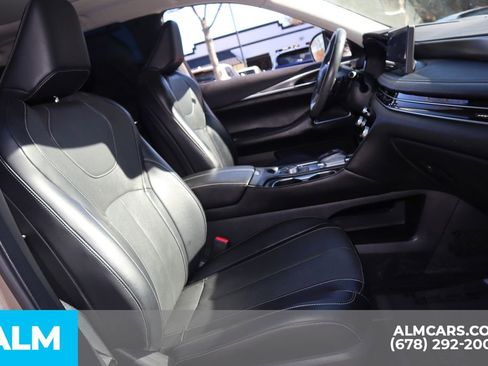 Used 2022 INFINITI QX60 Luxe w/ Vision Package image 28