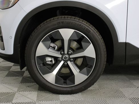 New 2026 Volvo XC40 B5 Plus w/ Protection Package Premier image 13