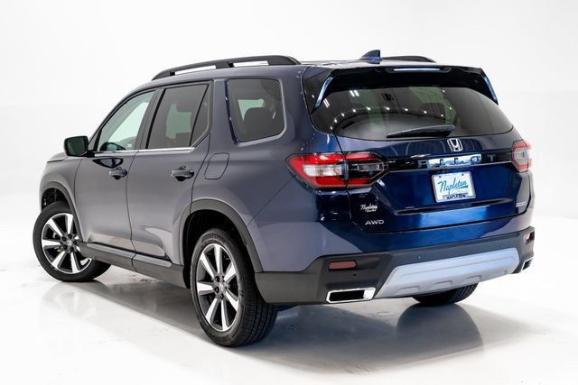Used 2025 Honda Pilot Touring image 33