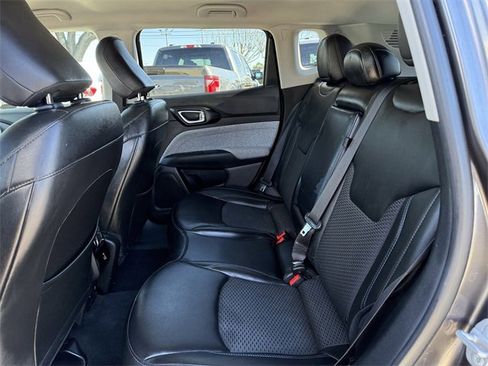 Used 2022 Jeep Compass Latitude w/ Convenience Group image 26