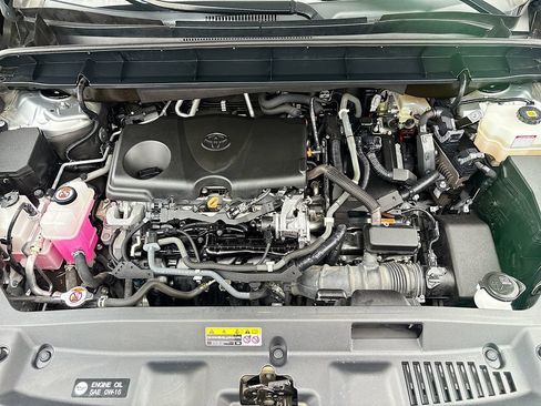 Used 2021 Toyota Highlander Platinum FWD image 30